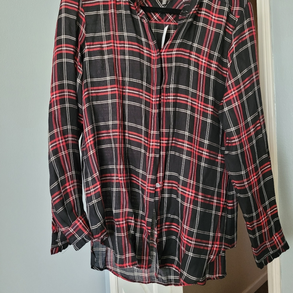 Loft long sleeve blouse